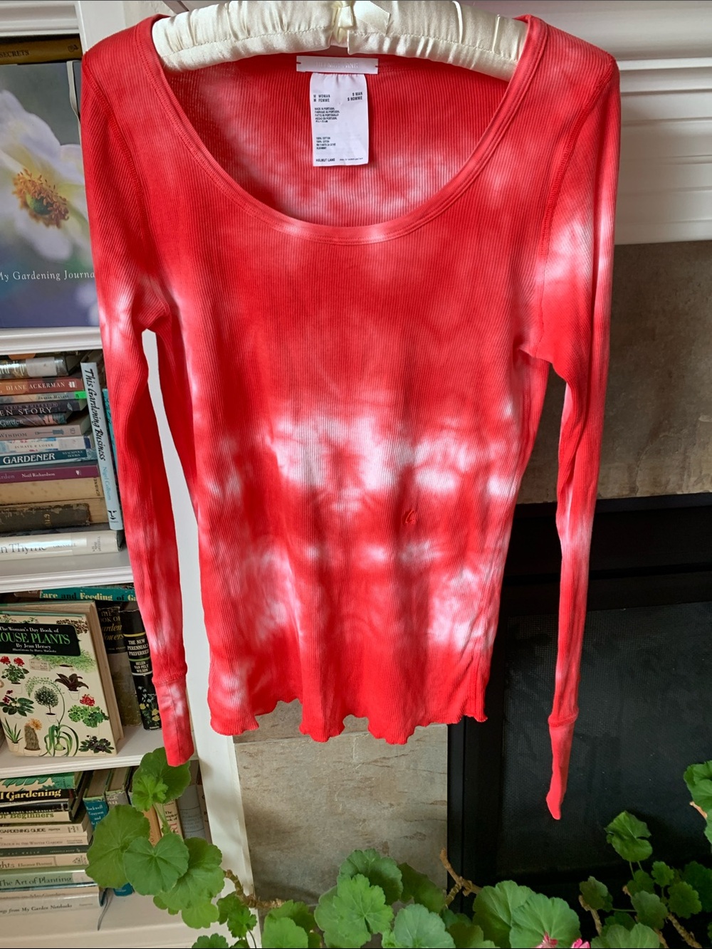 Helmut Lang Red and White Tie-Dye Ribbed Long Sleeve Top